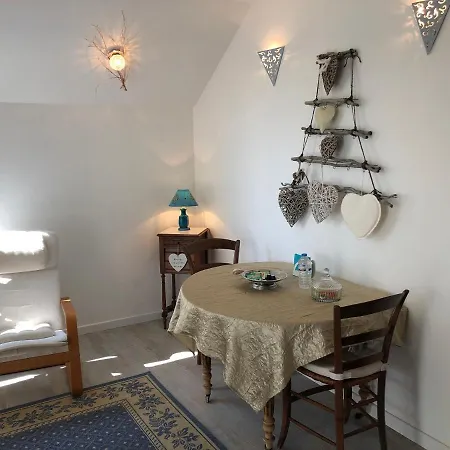Apartment Studio-piscine Maclado De Standing A 7km De Paris *