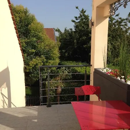 Apartment Studio-piscine Maclado De Standing A 7km De Paris Thiais